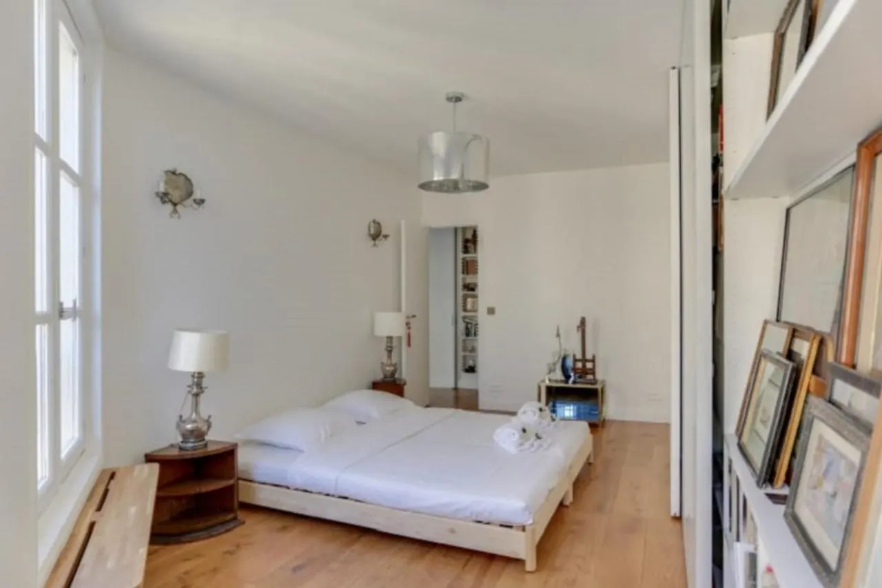 Guestready - Stylish And Spacious Flat - Champs-Elysees Paris 0*,